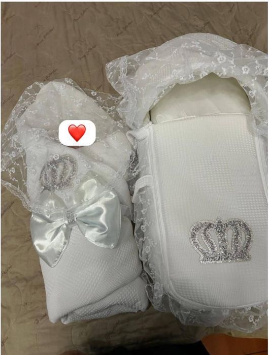 Продам конверт на выписку с переноской