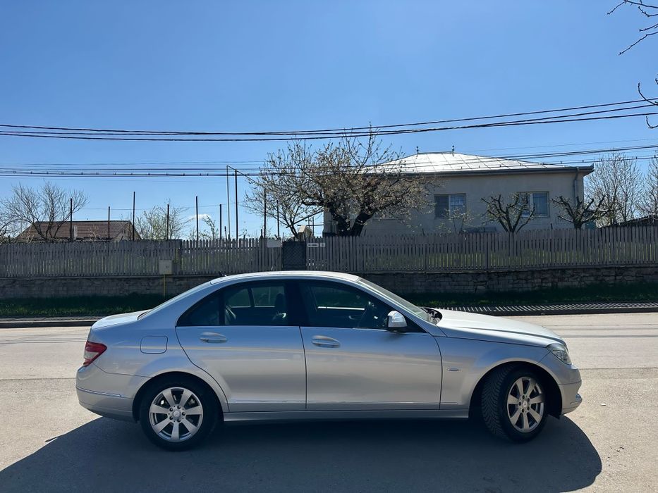 Mercedes C-Klass-2.2tdi-170cp an 2007/AUTOMAT/FULL/Înmatriculat Recent