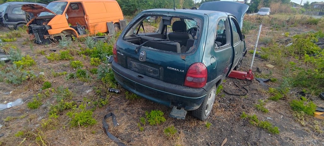 Opel corsa b 1.4 ecotec 90коня на части