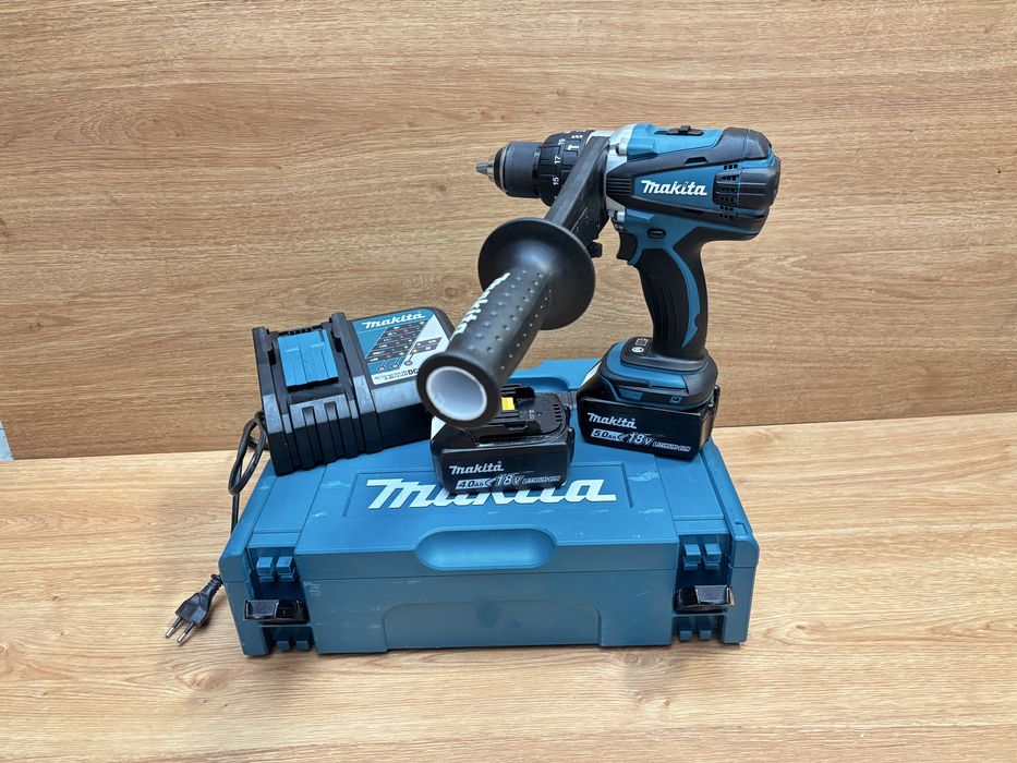 Filetanta makita DHP458 cu percutie