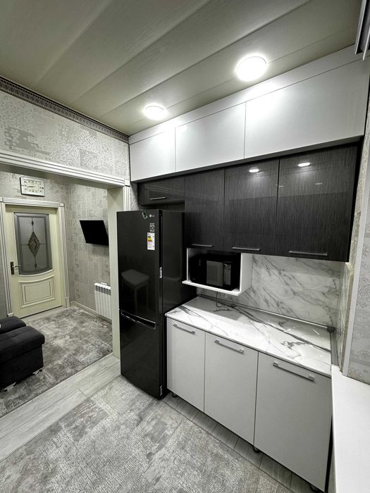 Кушбеги 3 ...2/2/5 два балкона, с ремонтом, с обстановкой. 64 кв