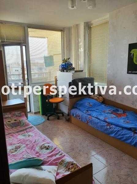 Продава се Тристаен апартамент в Пловдив, Тракия - 90 кв.м за 1474 €/кв.м - Снимка #4