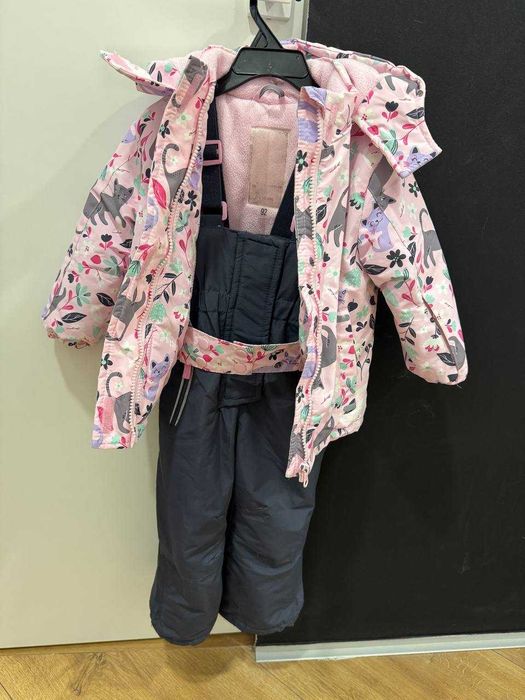 Geacă și pantaloni de iarnă 92 cm – set călduros și confortabil