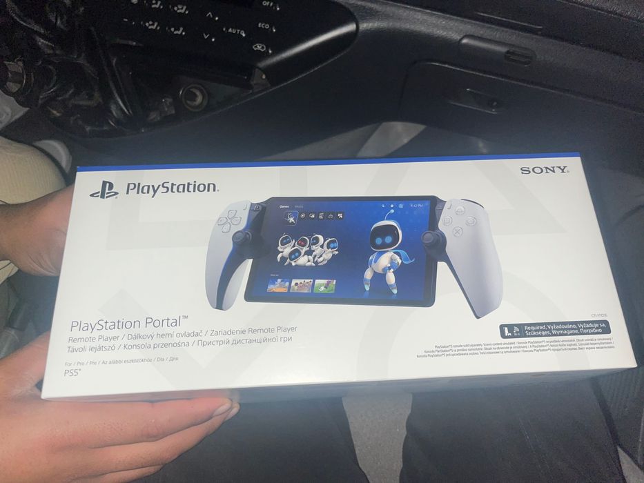 Portal PS5    Чисто нов