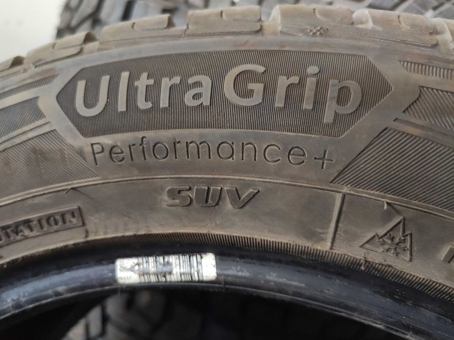 4бр Като нови зимни гуми 215 60 17 - Goodyear - DOT 2023