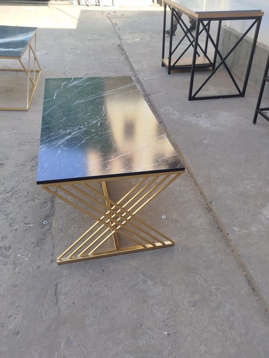 Loft mebel jurnalniy stol