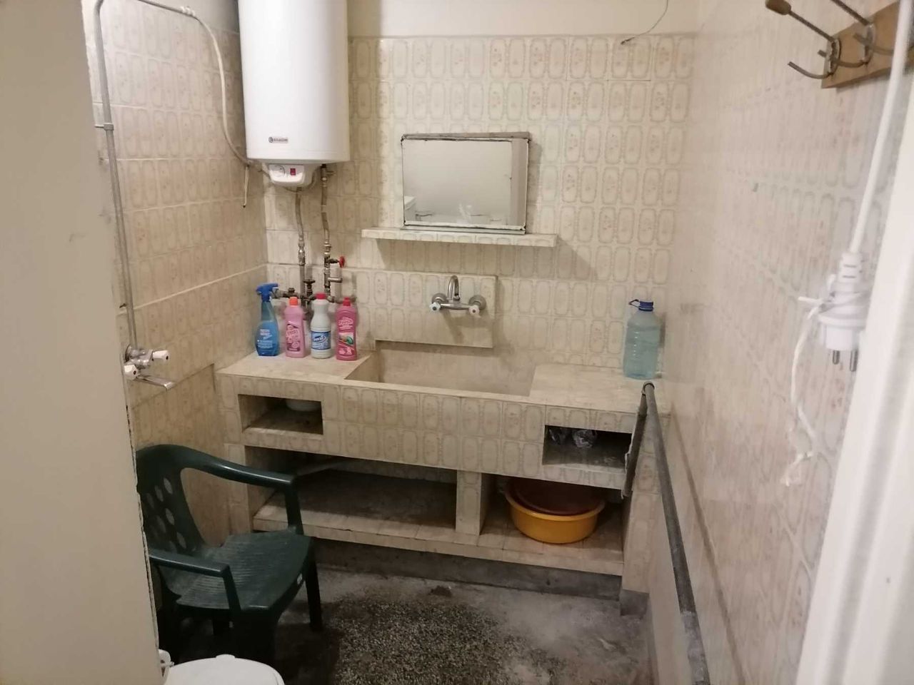 Продава се Двустаен апартамент в Пловдив, Кючук Париж - 46 кв.м за 1457 €/кв.м - Снимка #1