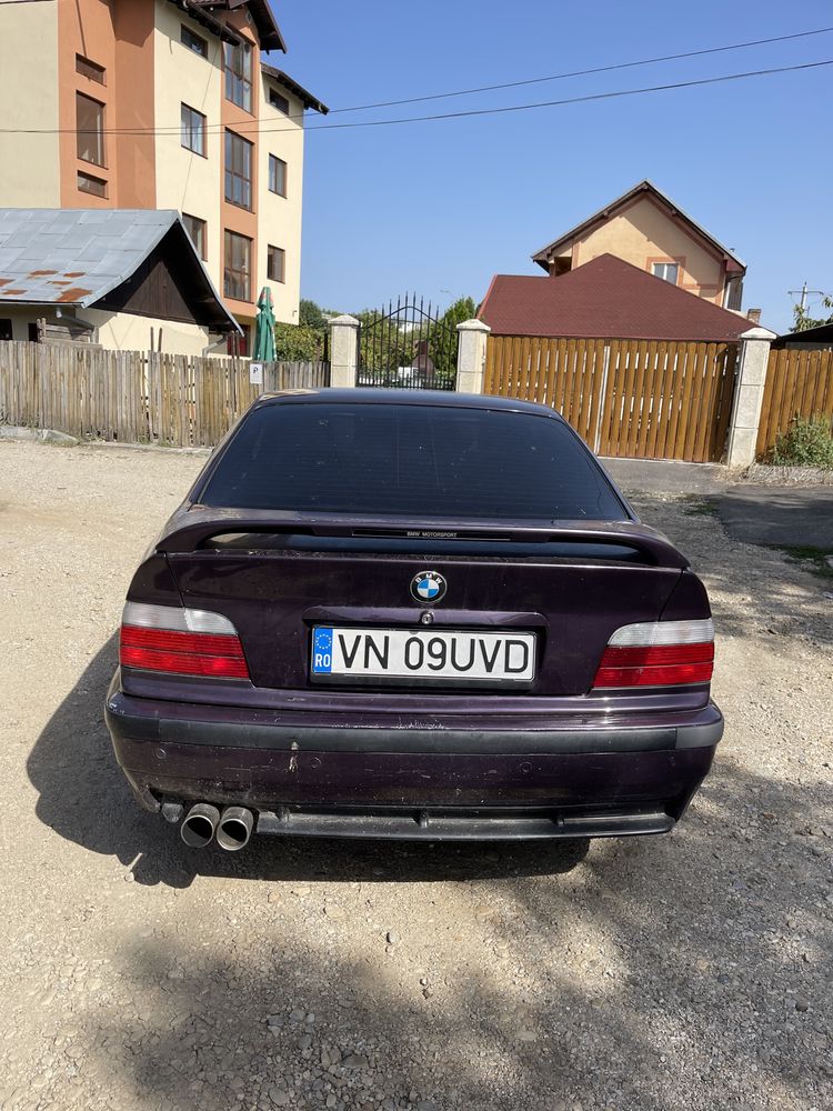 Dezmembrez BMW e36 coupe 318is M pachet original
