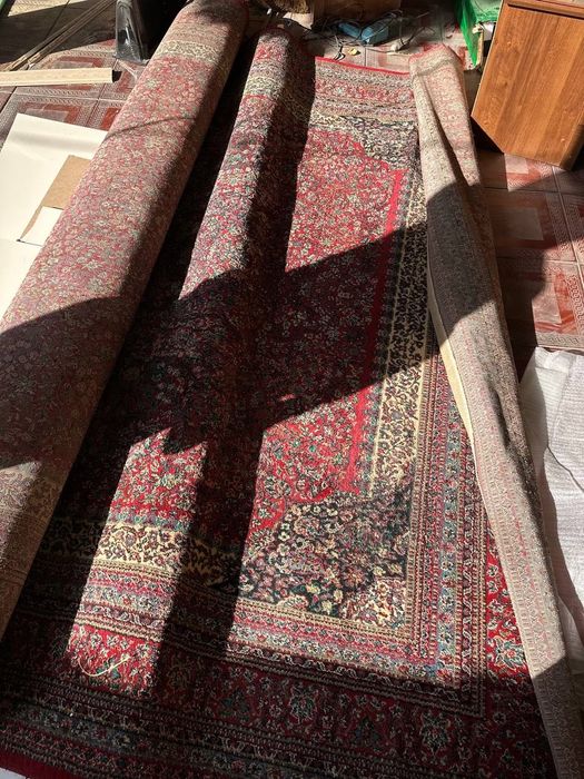 Гилам ковер в хорошем состоянии