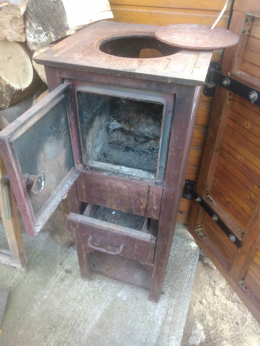 Sobă de încălzit când dă bruma sau când e frig rău