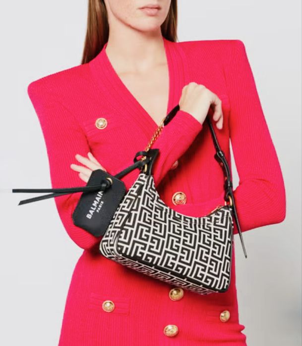 Balmain Оригинална Чанта, продава се на Топ Цена от 1059лв, Нова
