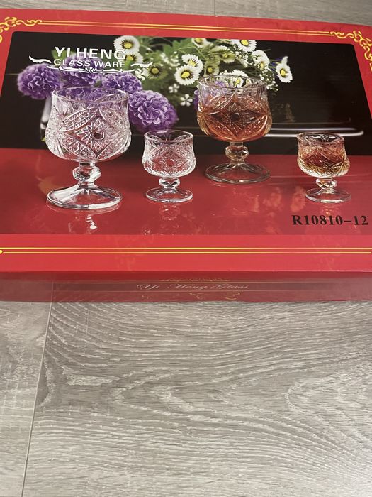 Set pahare vin si tuica 6x6