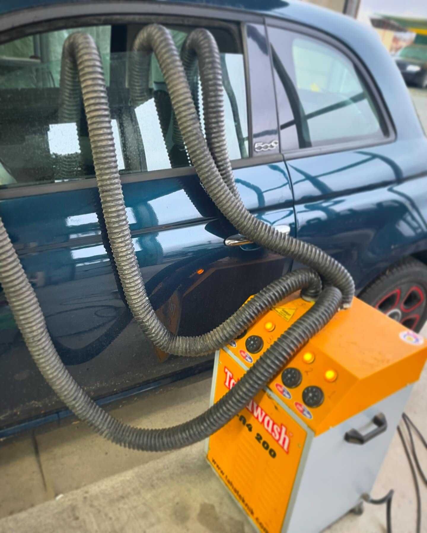Пране на автомобили и детайлно почистване на автомобили SNAKE CAR WASH