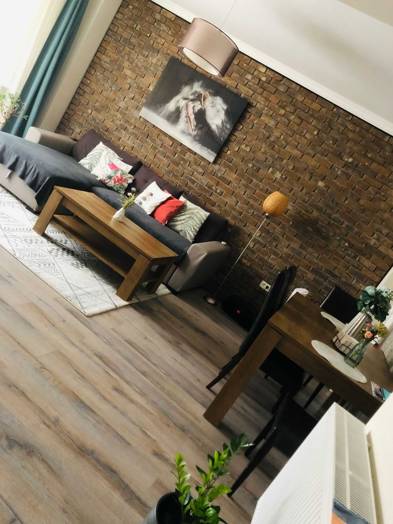 Apartament 2 camere zona Coresi