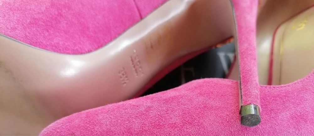 Gucci оригинални обувки 38.5 номер