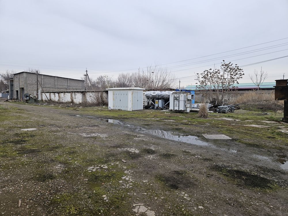 1 га земли база, склад поселок Тойтепа Уртачирчик район