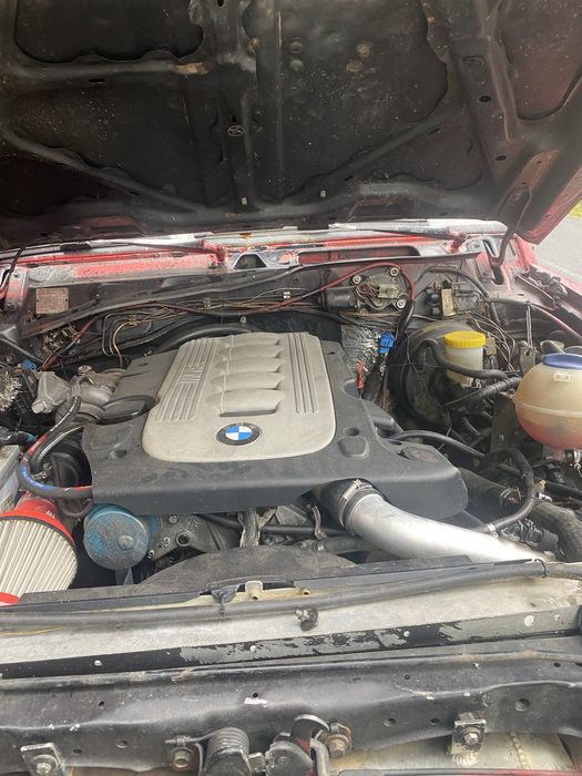 Vand nissan patrol m57 218 cai euro4  autoutilitara acte la zii