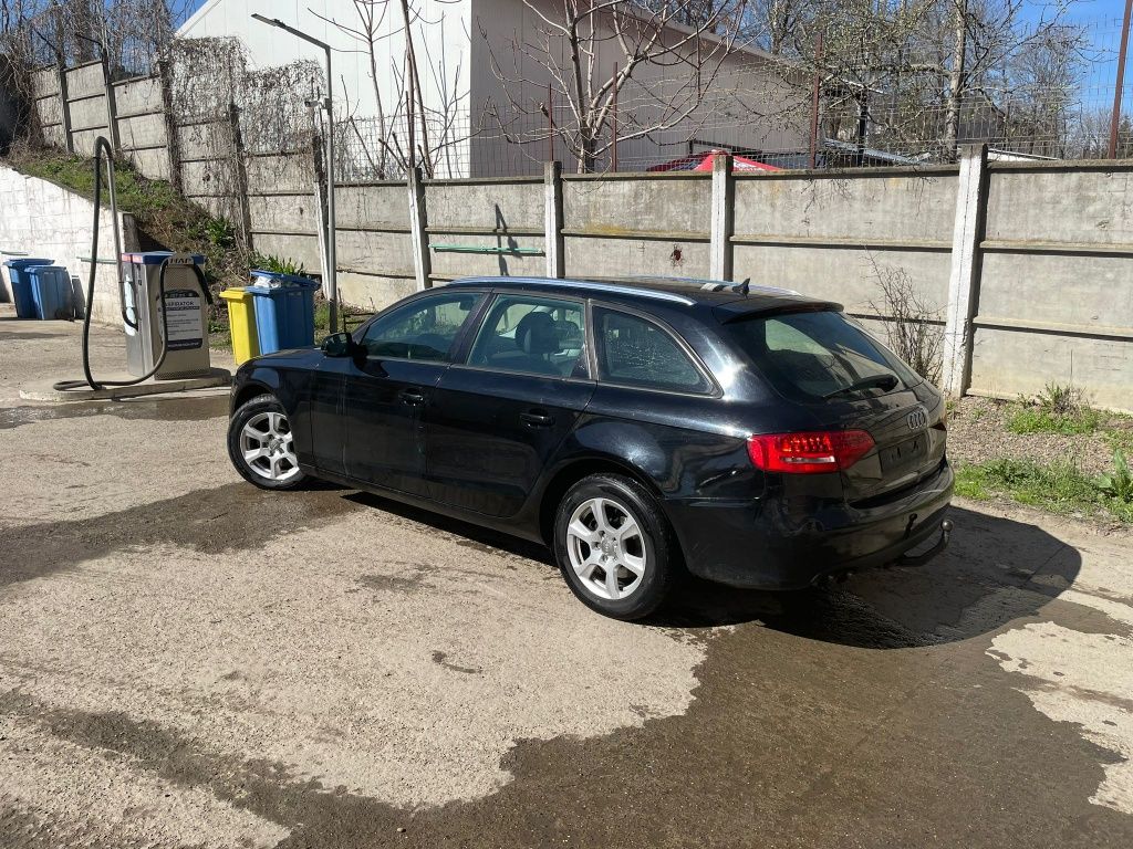 Audi A4 B8 2.0 Tdi 2010 ** AUTOMAT **