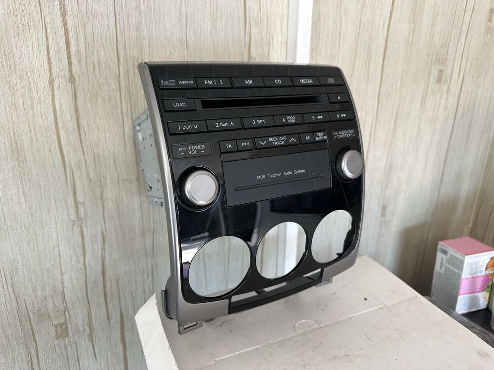 CD Mp3 със лайсна за Мазда 5 фейслифт!