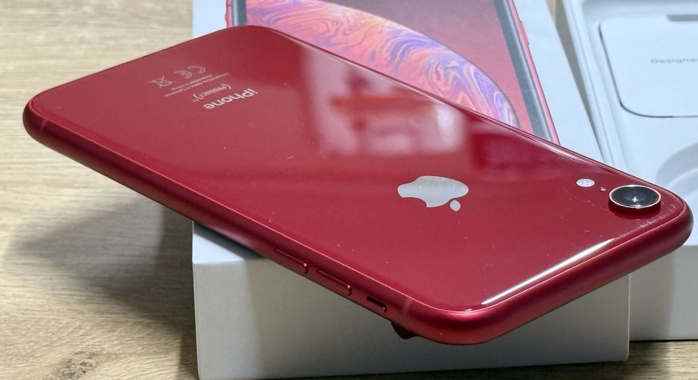 Iphone XR 64GB Red - Като Нов!!
