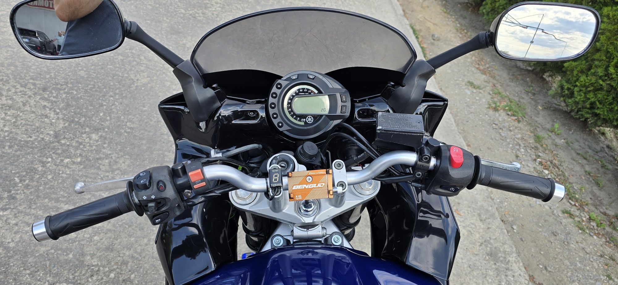Yamaha Fazer 600 i