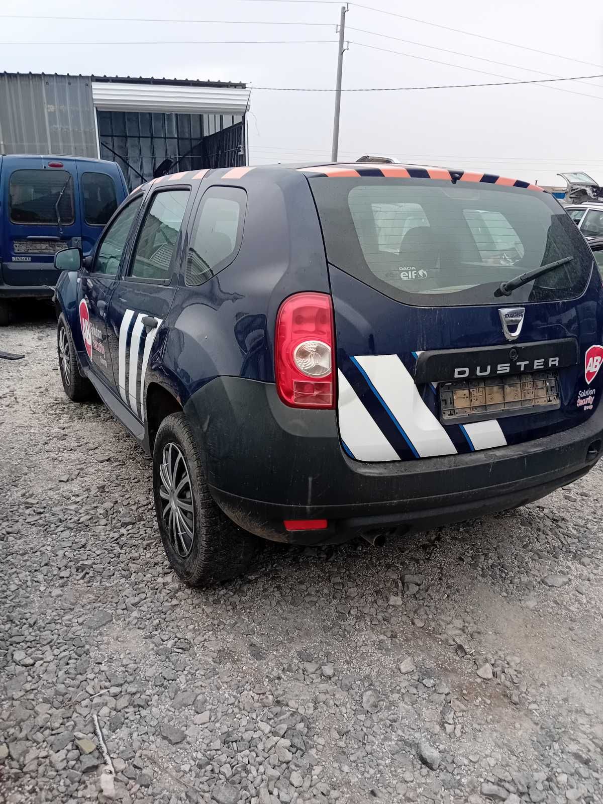 Dacia Duster SUV 2012 година 1.6 16v бензин