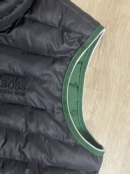 Vesta barbati hugo boss