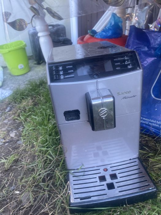 Buna vand un aparat de cafea