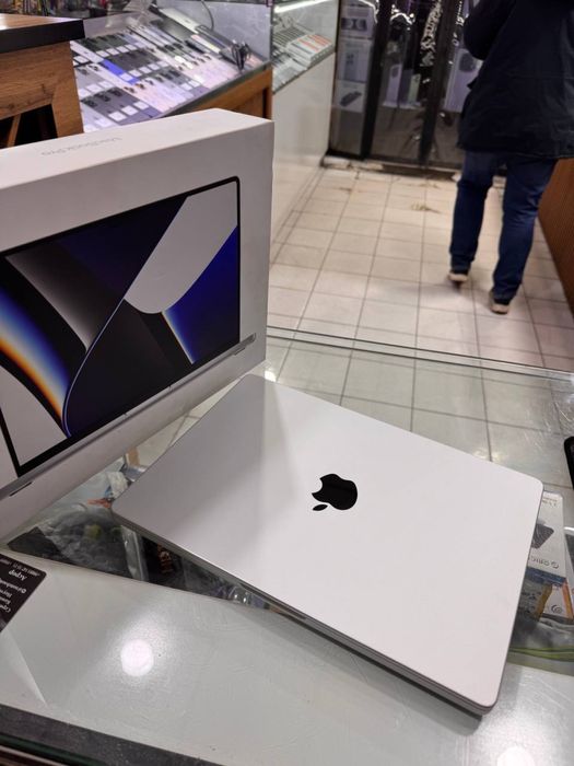 Apple Macbook Pro M1Pro 14 inch SSD 512Gb ОЗУ 16GB 3K Retina ideal