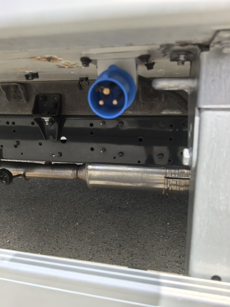 Iveco 35c18,frigorific-20+20, 8 europaleti, led