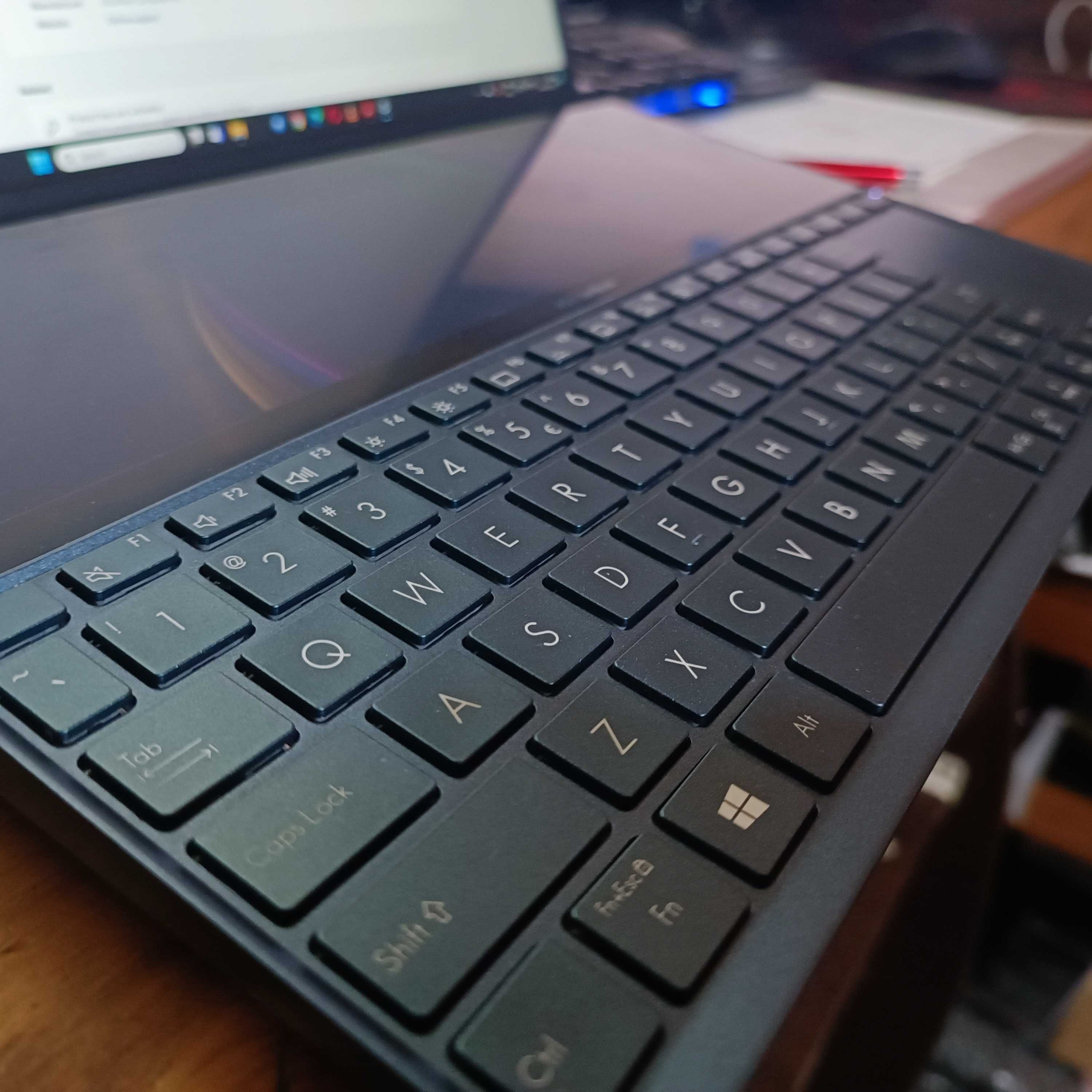 Laptop Asus Zenbook