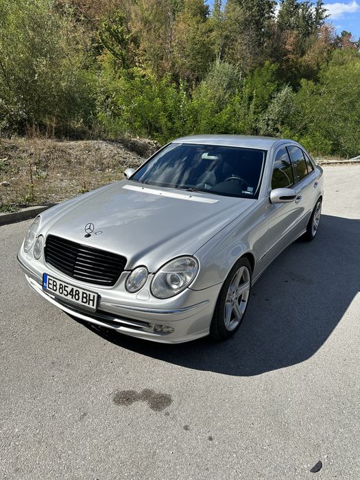 Mercedes Benz E270  CDI AVANGARD