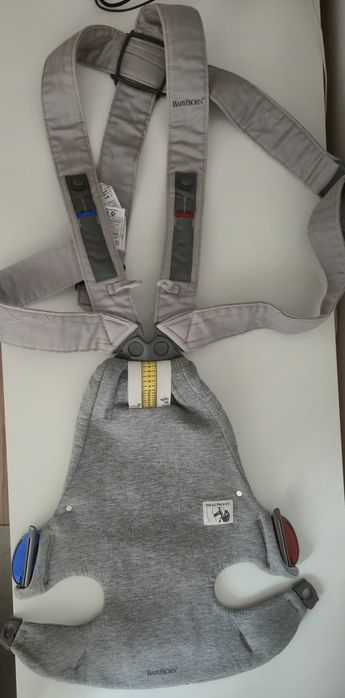 Vand marsupiu Babybjorn pt nou nascuti