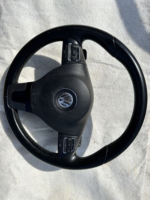 Volan Volkswagen golf 5,6.