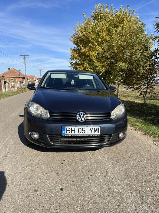 Vând Volkswagen Golf 6 Hatchback