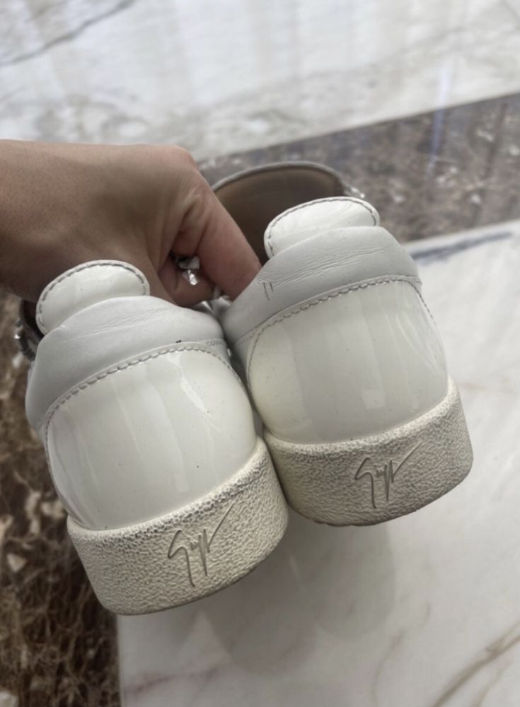 Кецове Lacoste, Giuseppe Zanotti, Balenciaga Triple S - 37