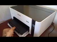 Epson M1100 oqqora pechat qiladi tez ishleydi