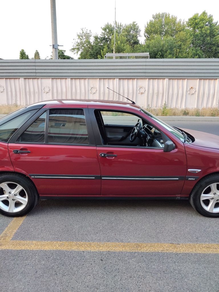 Авто Fiat tempra