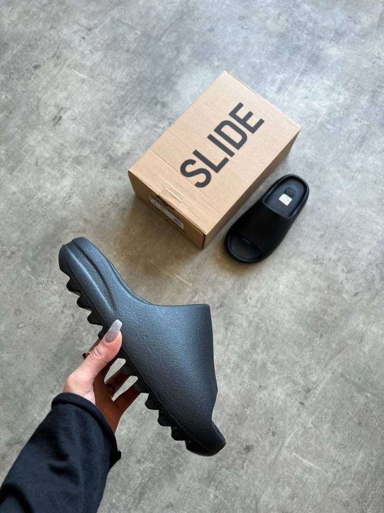 ADIDAS Yeezy Slide Black (FULL BOX)