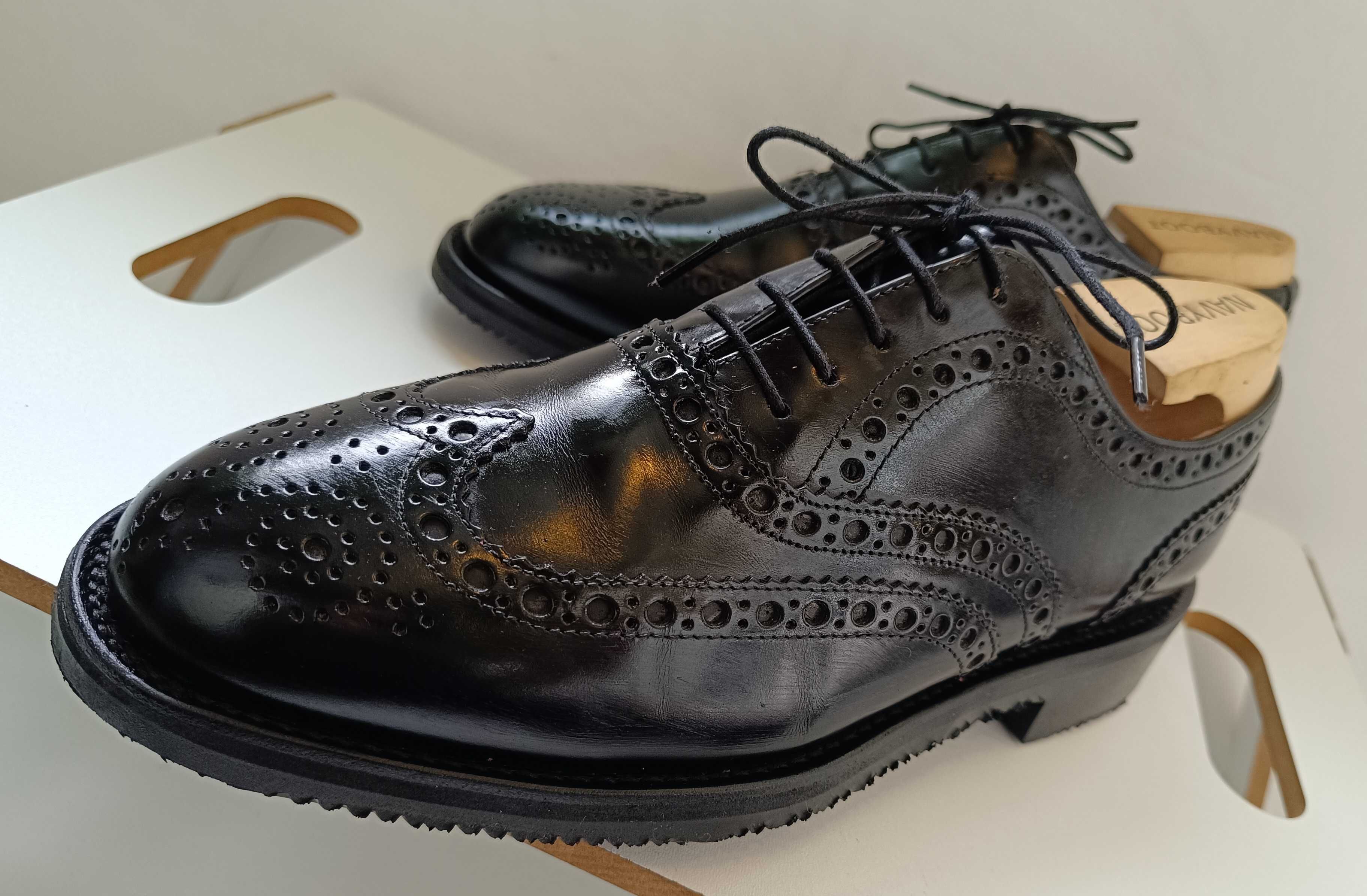 Pantofi oxford 40 40.5 brogue de lux lucrati manual Barker piele nat