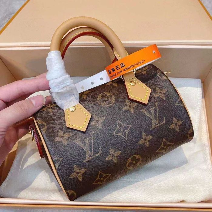 Geantă pentru femei Louis Vuitton nano speedy