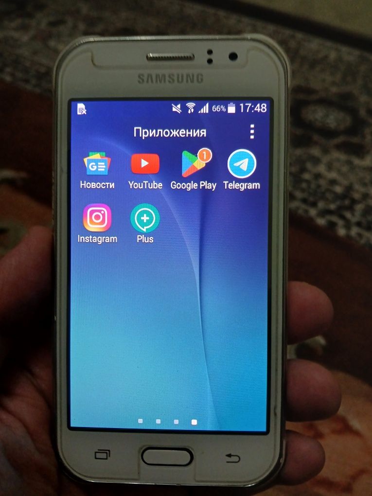 Samsung J1 ace ideal