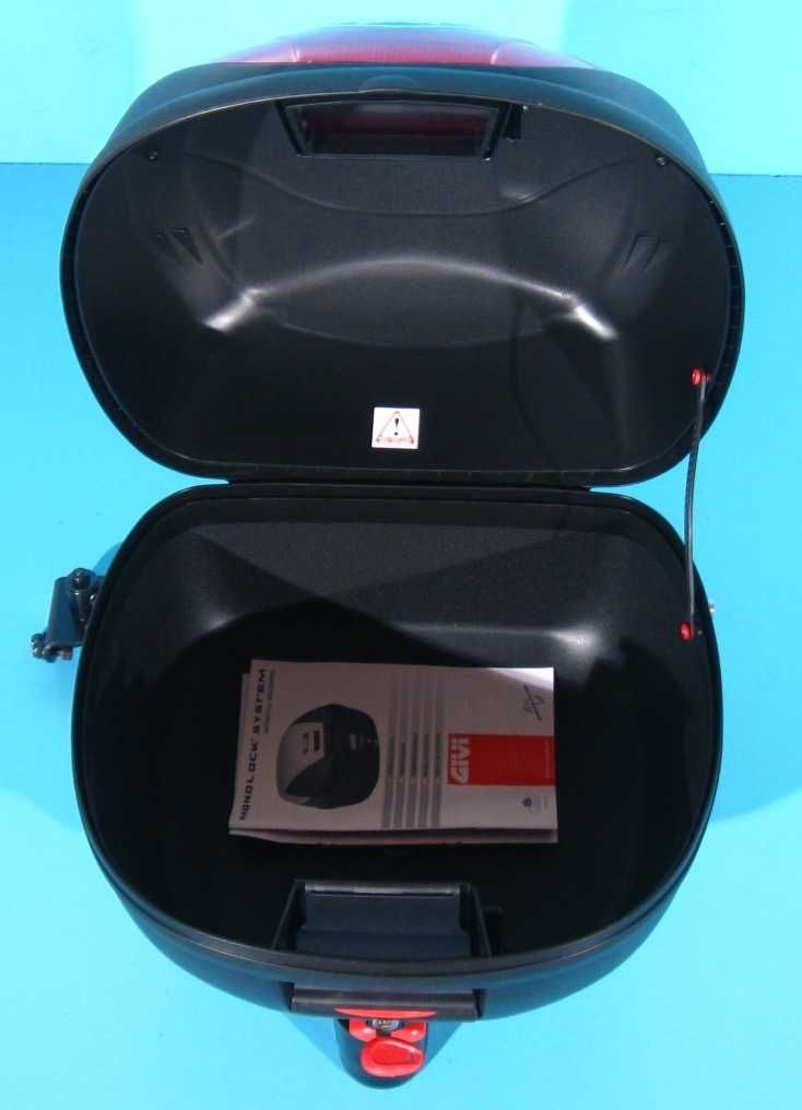 Cutie de portbagaj pentru carucior Meyra Optimus 2 - Givi Micro 2