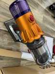 Aspirator Dyson v12 slim