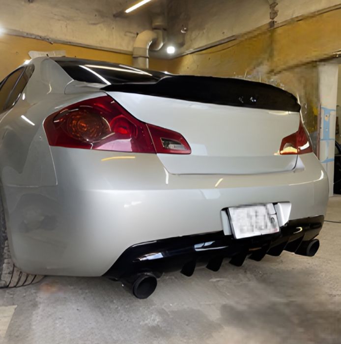 Диффузор под квадратный номер на задний бампер Infiniti G35 /G37