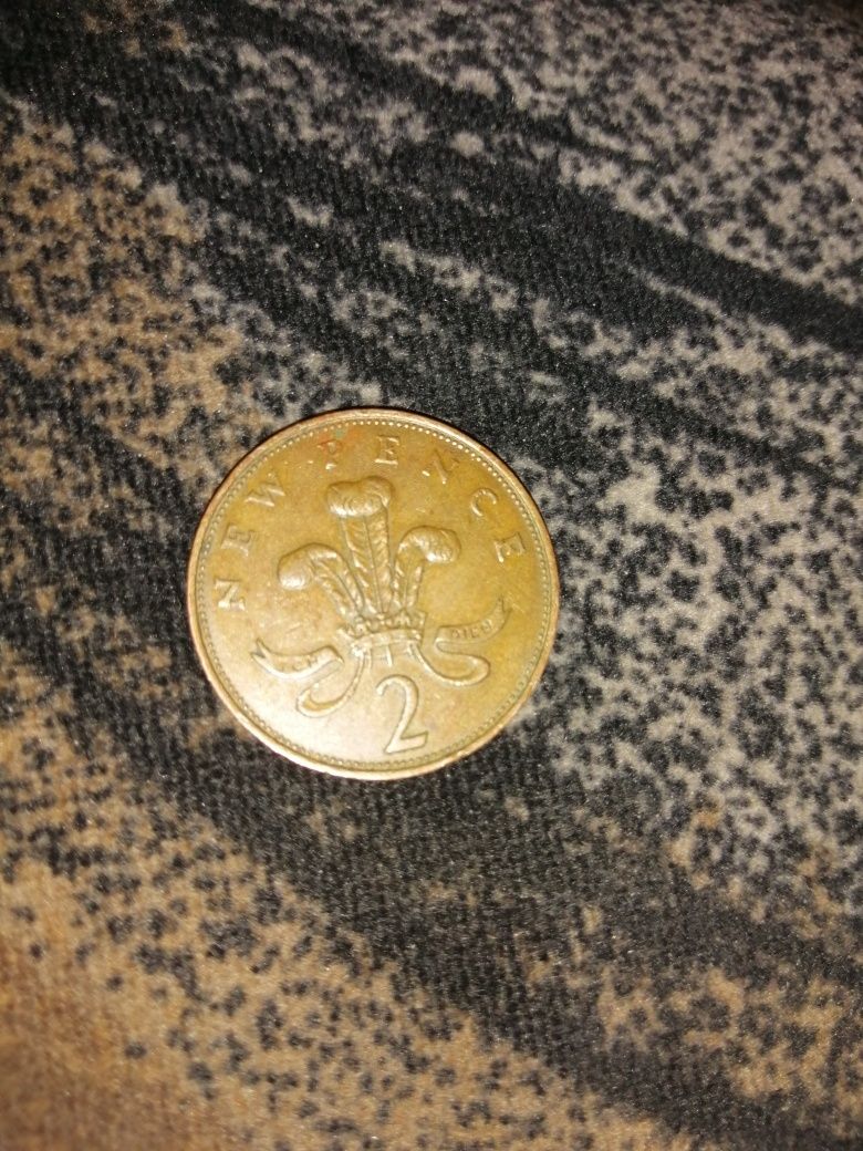 Vând moneda de colecție cu regina Elisabeta din anu 1971