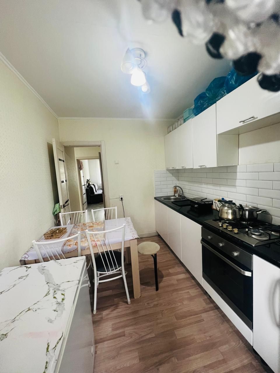 Продам 3-х комнатную квартиру в районе саяхата