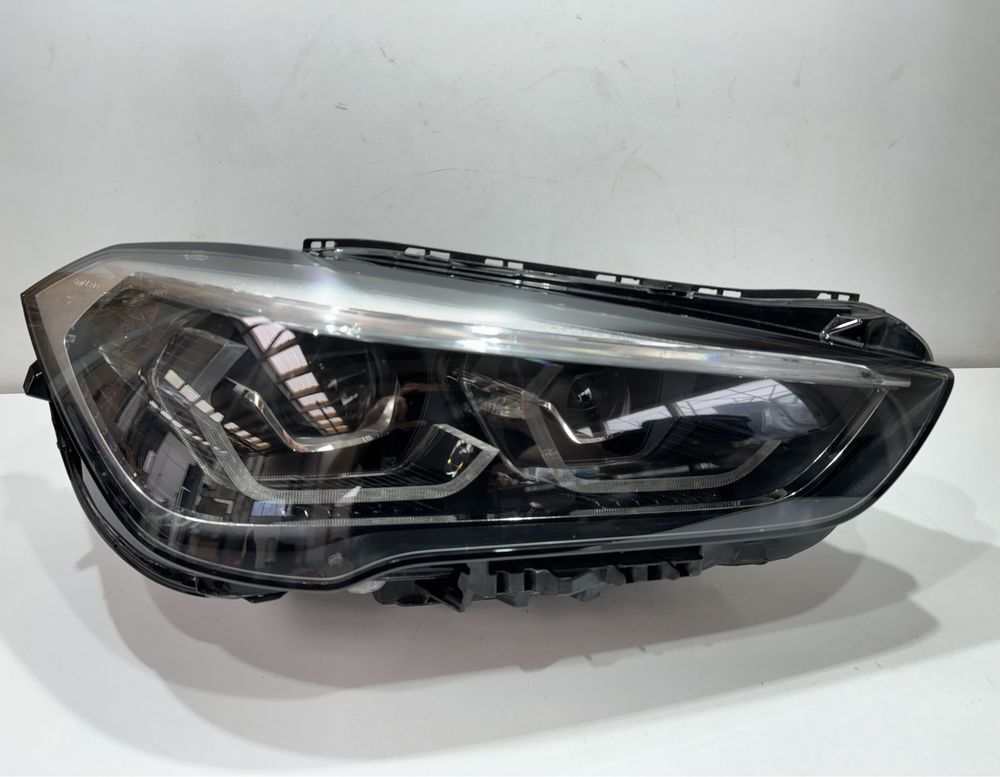 Far dreapta Full LED BMW X1 F48 LCI Facelift 2019-2022 Cod: 7472250