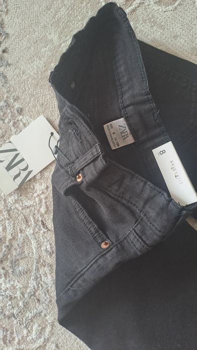 Blugi Zara noi cu etichetă