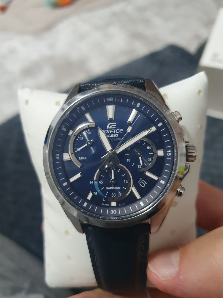 Casio Edifice - Ceas cronograf cu